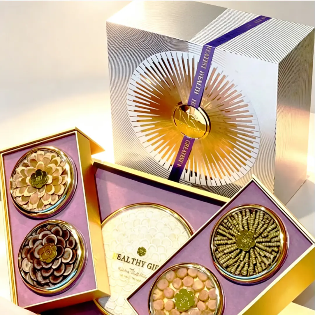 52 Silver Radial Pattern Multi-combo Premium Tonic Gift Box - Image 1